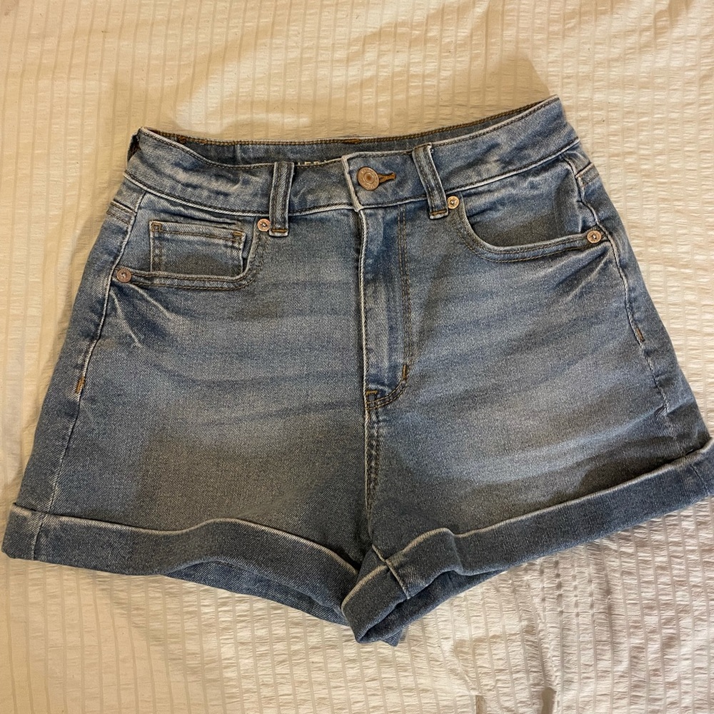 🌟3/15$ american eagle mom shorts !